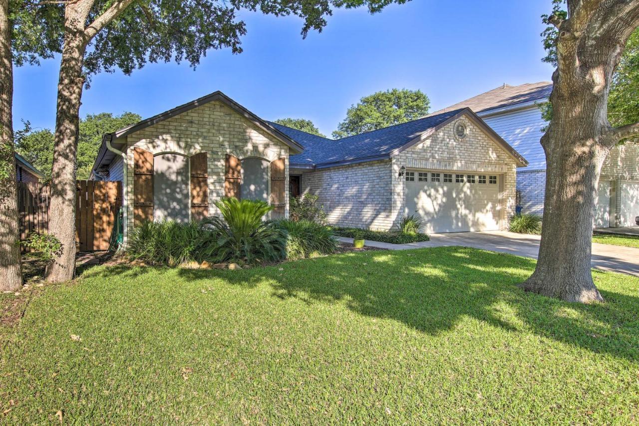 Peaceful San Antonio Oasis With Private Pool And Grill别墅 外观 照片
